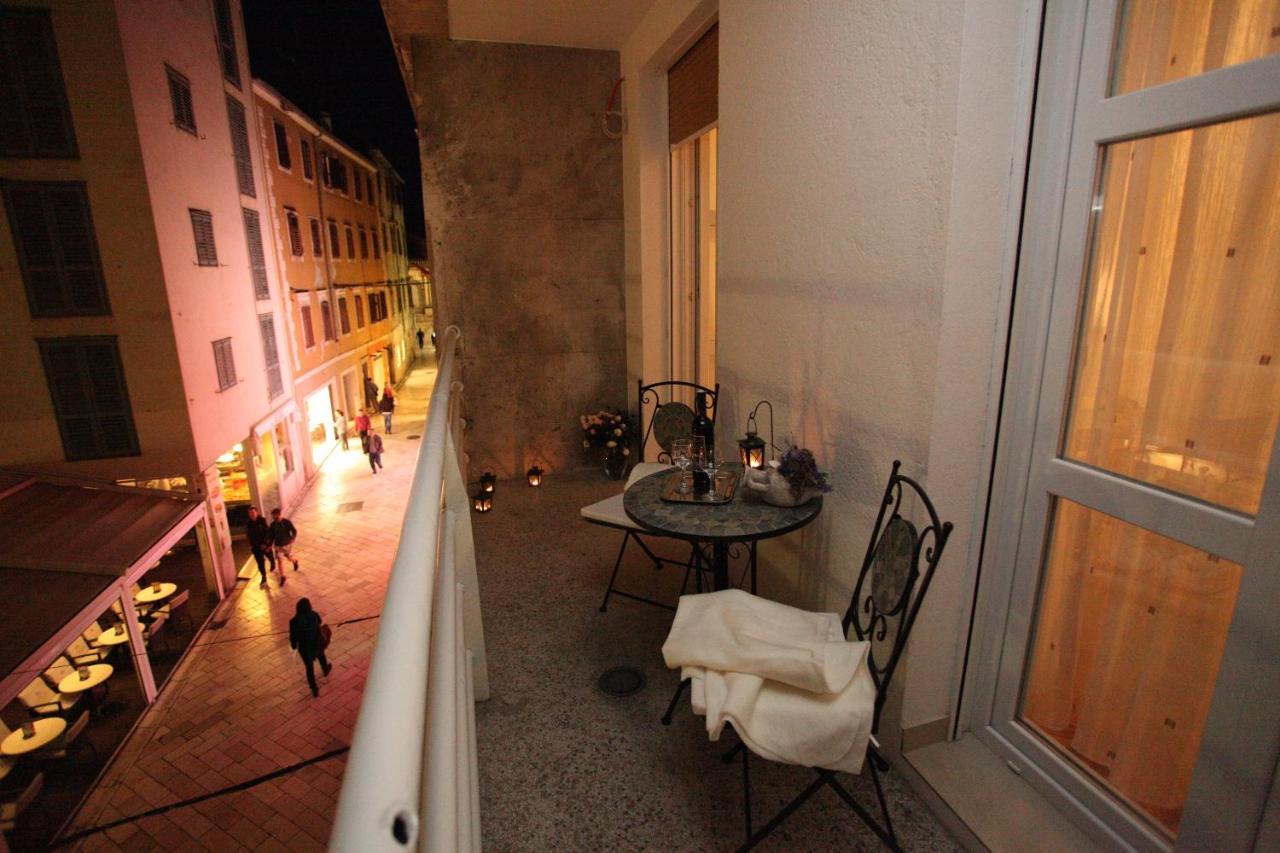Vincent Apt. In Old Town Centre 扎达尔 客房 照片