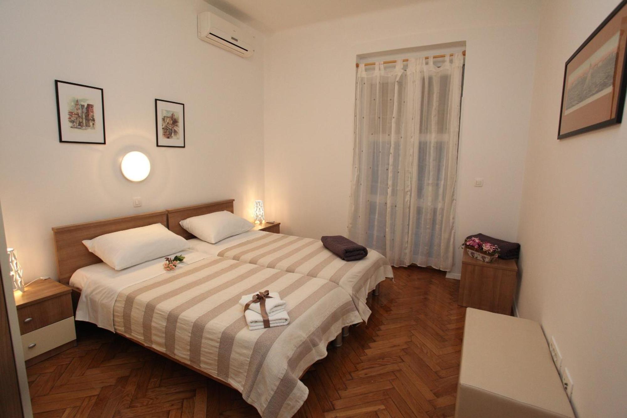 Vincent Apt. In Old Town Centre 扎达尔 客房 照片
