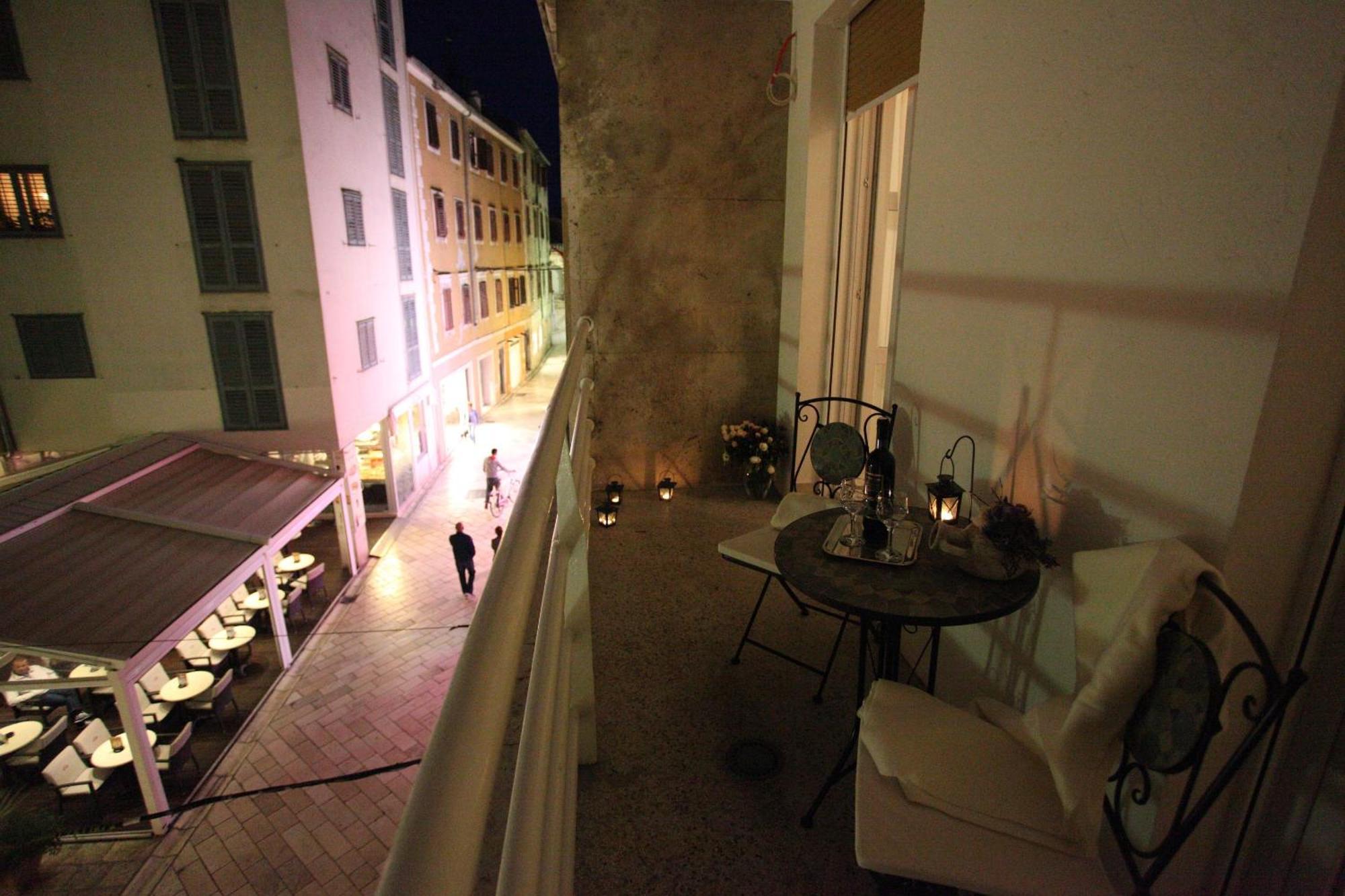 Vincent Apt. In Old Town Centre 扎达尔 客房 照片